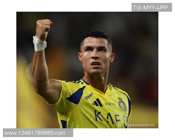 2007年足球巨星风云：梅西、C罗、卡卡等明星崭露头角的辉煌时刻